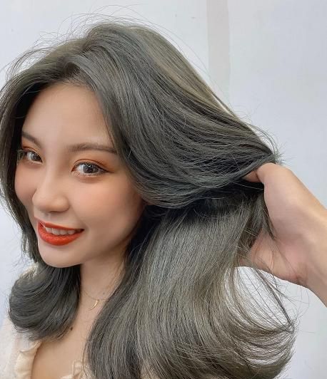 2024年度爆款發(fā)色盤點(diǎn) 青灰個(gè)性、青木棕活潑、煙熏藍(lán)灰百搭